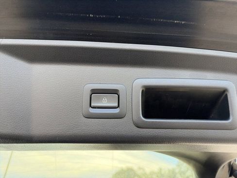 Used 2023 MAZDA CX-30 AWD 2.5 S w/ Preferred Package image 11