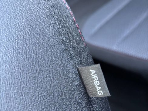 Used 2017 Chevrolet Equinox LT w/ Convenience Package image 33