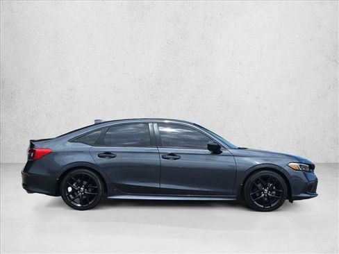 Used 2024 Honda Civic Sport image 9