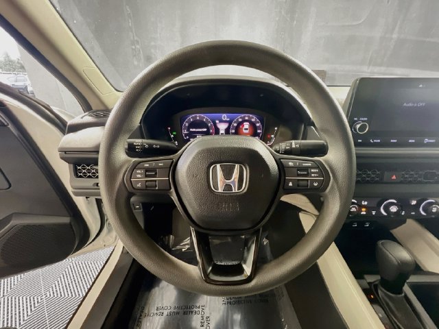Used 2023 Honda Accord LX image 16