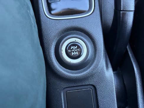 Used 2016 Mitsubishi Outlander SE image 35