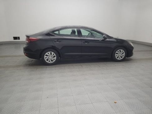 Used 2020 Hyundai Elantra SE w/ Cargo Package (C1) FWD image 10
