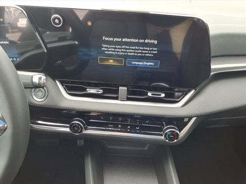 New 2026 Chevrolet Equinox LT AWD/4WD image 22
