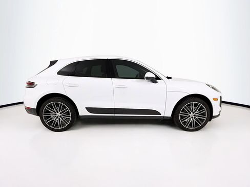 Certified 2021 Porsche Macan S AWD/4WD image 8