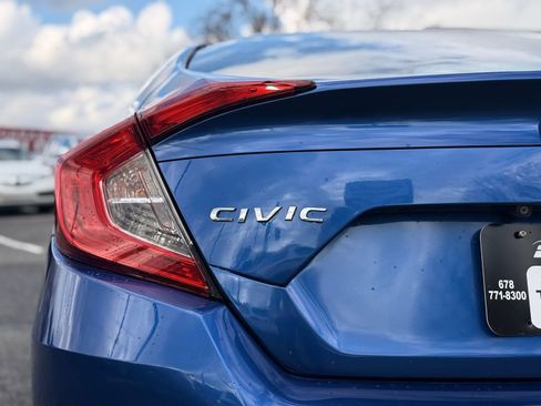 Used 2021 Honda Civic LX image 9