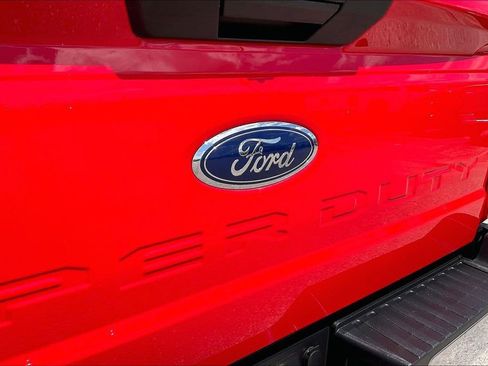 Used 2025 Ford F350 XLT image 21
