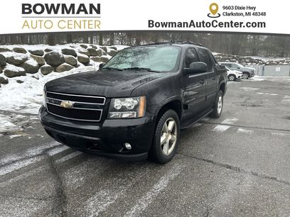 Used 2011 Chevrolet Avalanche LT w/ Luxury Package