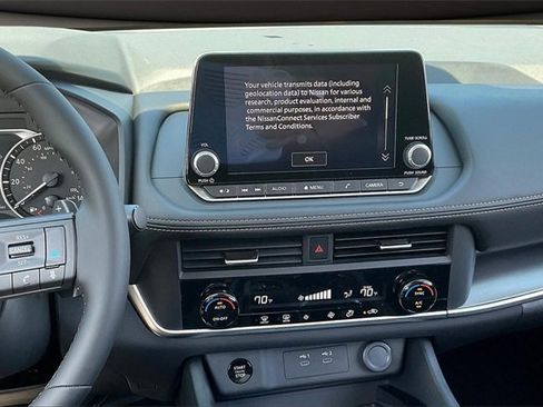 New 2026 Nissan Rogue SV image 6