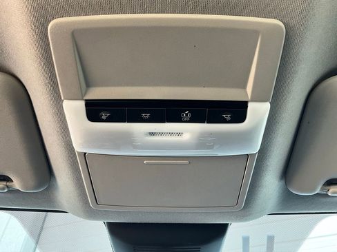 Used 2024 Nissan Sentra SV image 16