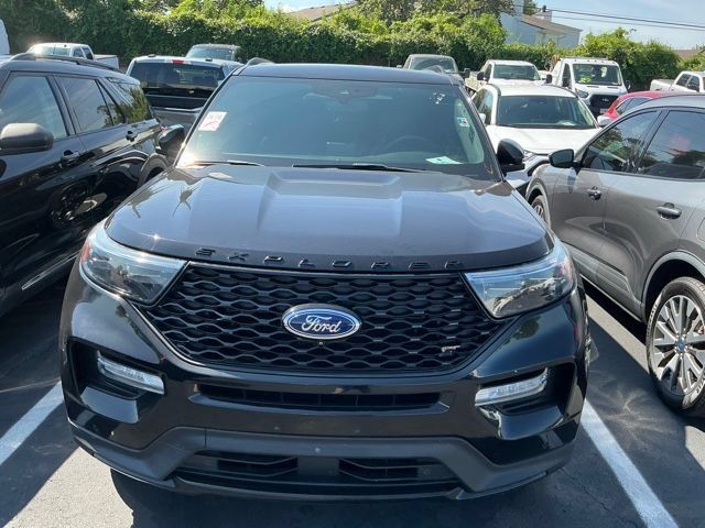 Used 2024 Ford Explorer ST w/ Equipment Group 401A AWD/4WD image 3