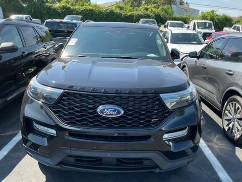 Used 2024 Ford Explorer ST w/ Equipment Group 401A AWD/4WD image 3