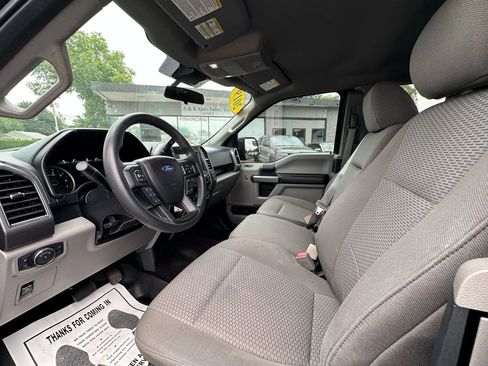 Used 2019 Ford F150 XLT image 9
