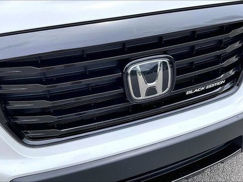 Used 2023 Honda Ridgeline Black Edition image 28
