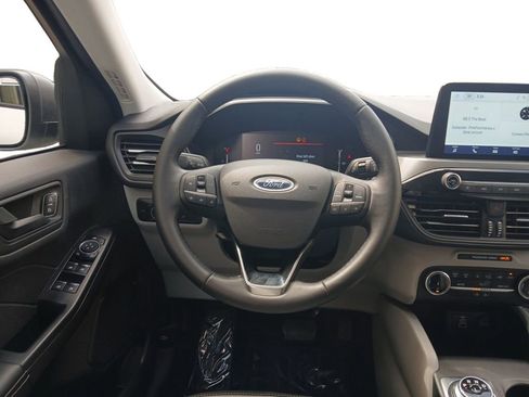 Used 2024 Ford Escape Active FWD image 12