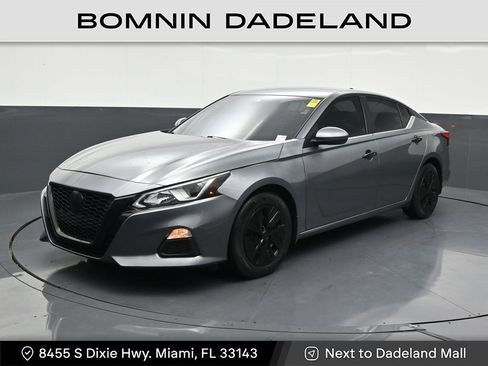 Used 2021 Nissan Altima 2.5 S image 1
