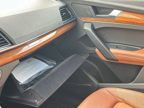 Used 2023 Audi Q5 2.0T Premium Plus w/ Premium Plus Package image 32