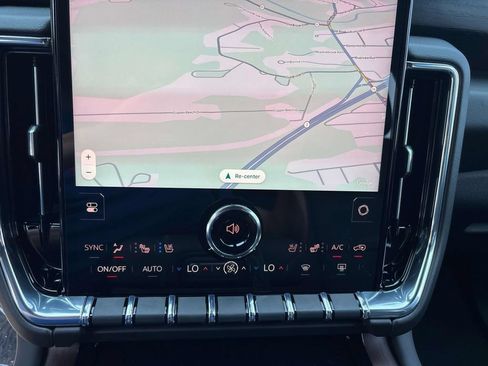 New 2026 GMC Yukon Denali w/ Sun & Power Step Package AWD/4WD image 17