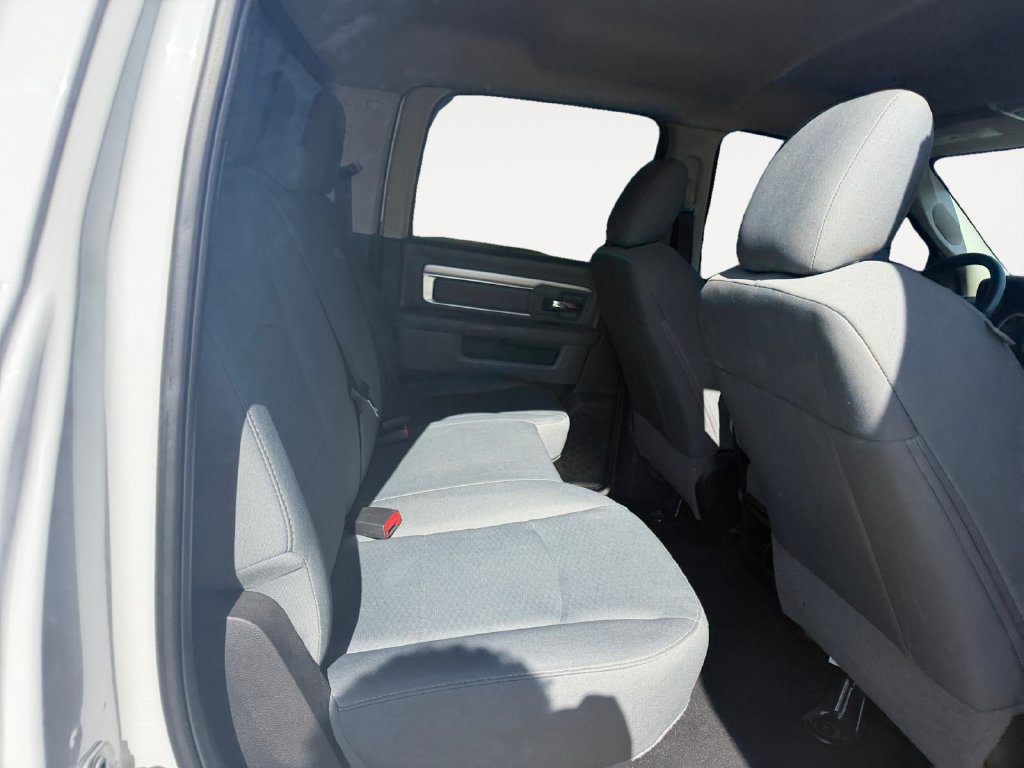 Used 2018 RAM 2500 SLT AWD/4WD image 13
