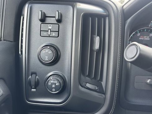 Used 2019 Chevrolet Silverado 2500 LTZ w/ Duramax Plus Package image 22