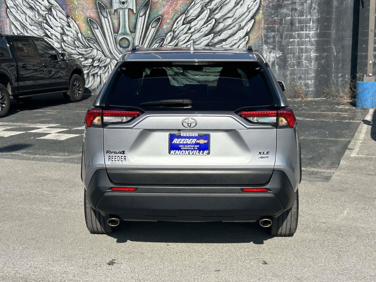 Used 2025 Toyota RAV4 XLE Premium w/ Weather Package AWD/4WD image 6