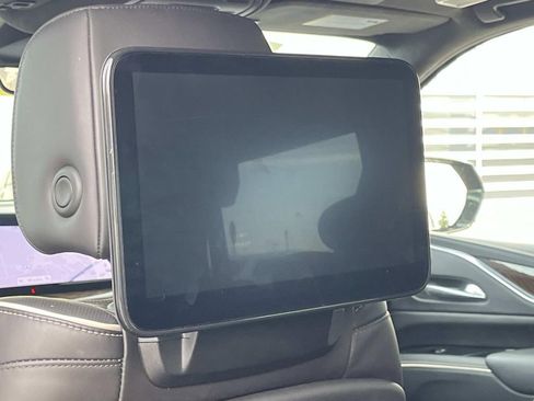 Certified 2023 Cadillac Escalade Sport Platinum image 21