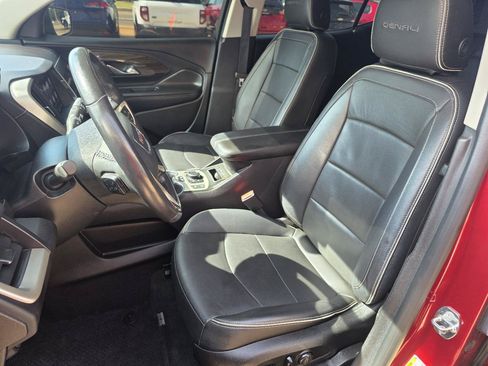 Used 2019 GMC Terrain Denali w/ Advanced Safety Package AWD/4WD image 13