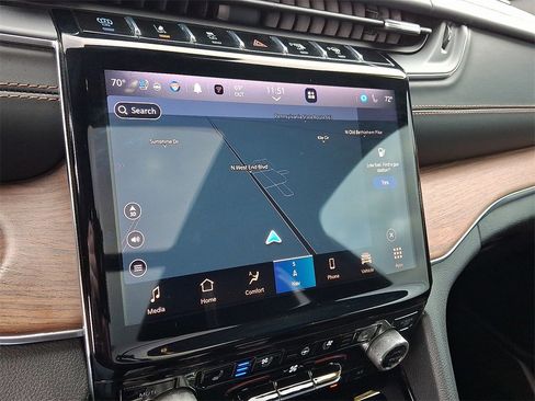 Used 2022 Jeep Grand Cherokee Summit image 17