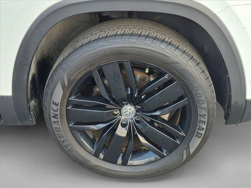 Used 2018 Volkswagen Atlas SEL Premium AWD/4WD image 22