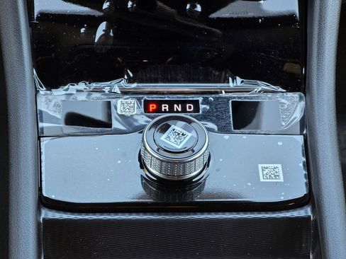 New 2025 Jeep Grand Cherokee Laredo X w/ Luxury Tech Group I image 35