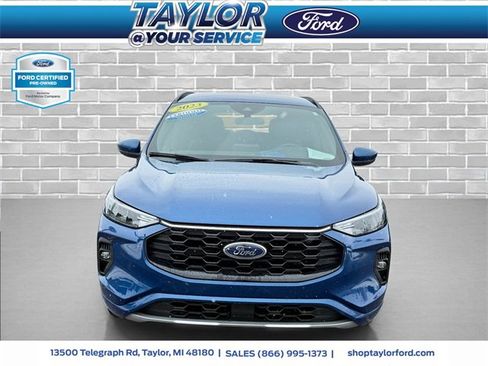 Certified 2023 Ford Escape ST-Line Select w/ Class II Trailer Tow Package image 2