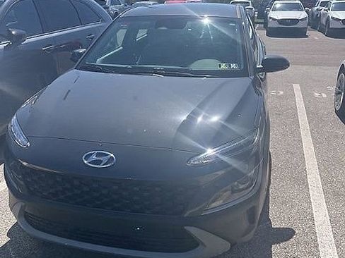 Used 2023 Hyundai Kona SE w/ Cargo Package image 2