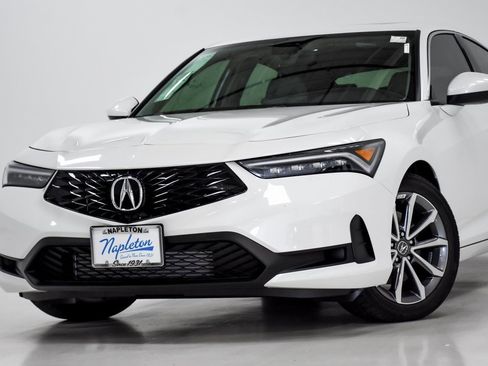 New 2025 Acura Integra image 2
