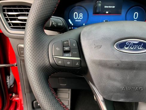 Used 2024 Ford Escape ST-Line Select w/ Tech Pack #2 image 23