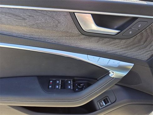 Used 2024 Audi A6 Premium Plus image 24