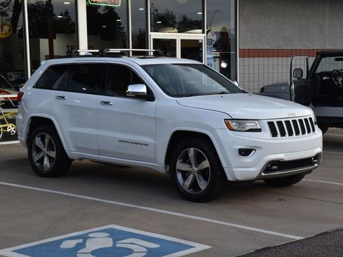 Used 2015 Jeep Grand Cherokee Overland image 8
