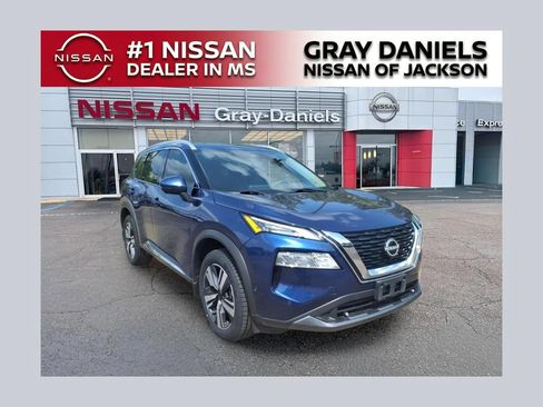 Used 2023 Nissan Rogue SL w/ SL Premium Package FWD image 1