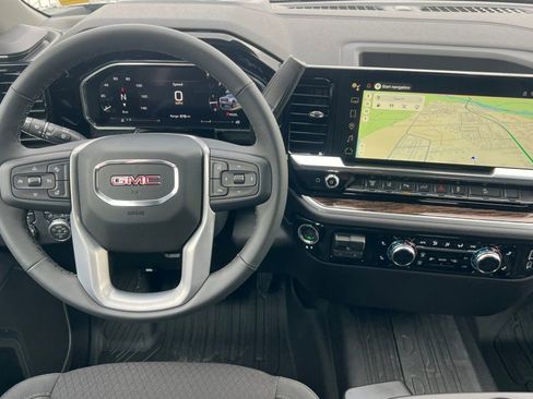 New 2026 GMC Sierra 2500 SLE AWD/4WD image 11