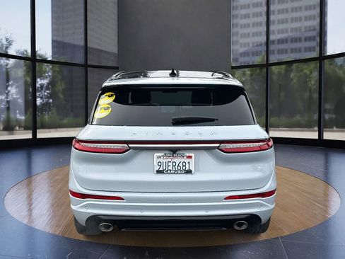 Used 2025 Lincoln Corsair Grand Touring w/ Equipment Group 302A image 3