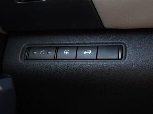 Certified 2025 Nissan Pathfinder SL AWD/4WD image 21