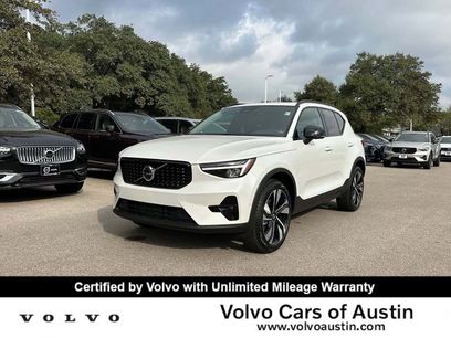 Certified 2025 Volvo XC40 B5 Plus