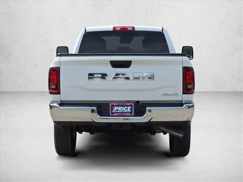 Used 2025 RAM 2500 Tradesman w/ Chrome Appearance Group AWD/4WD image 6