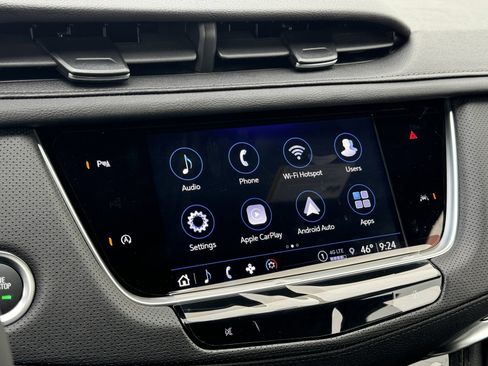 New 2025 Cadillac XT6 Luxury image 22