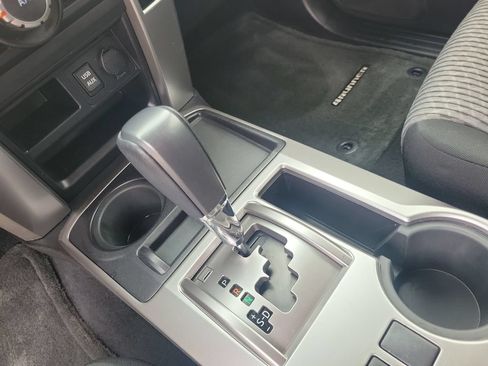 Used 2016 Toyota 4Runner SR5 RWD image 27