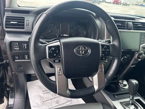 Used 2024 Toyota 4Runner SR5 Premium w/ Moonroof Package AWD/4WD image 12