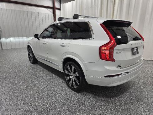 Used 2023 Volvo XC90 B6 Ultimate w/ Protection Package Premier AWD/4WD image 6