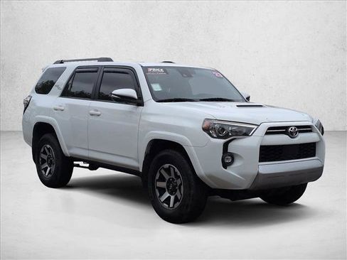 Used 2023 Toyota 4Runner TRD Off-Road Premium w/ Moonroof Package AWD/4WD image 3