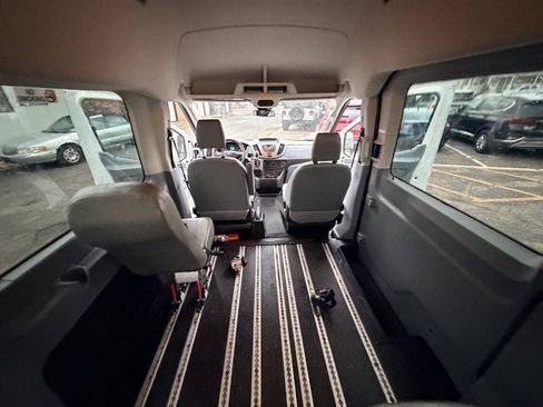 Used 2016 Ford Transit 350 XL RWD image 41