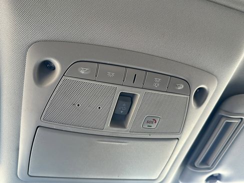 Used 2023 Nissan Armada SL w/ Captain's Chairs Package image 39