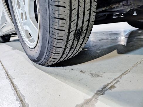 Used 2003 Toyota Camry LE image 46