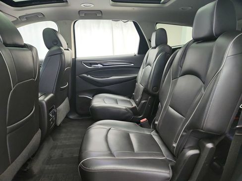 Used 2020 Buick Enclave Avenir w/ Avenir Technology Package AWD/4WD image 28